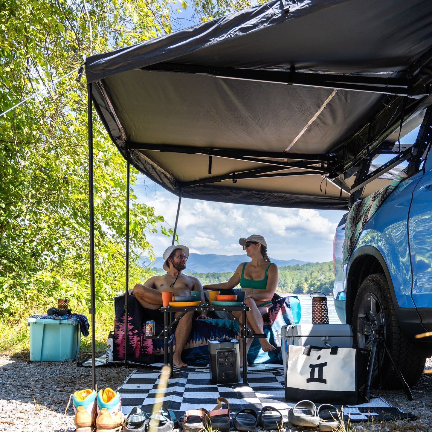 270-degree Awning